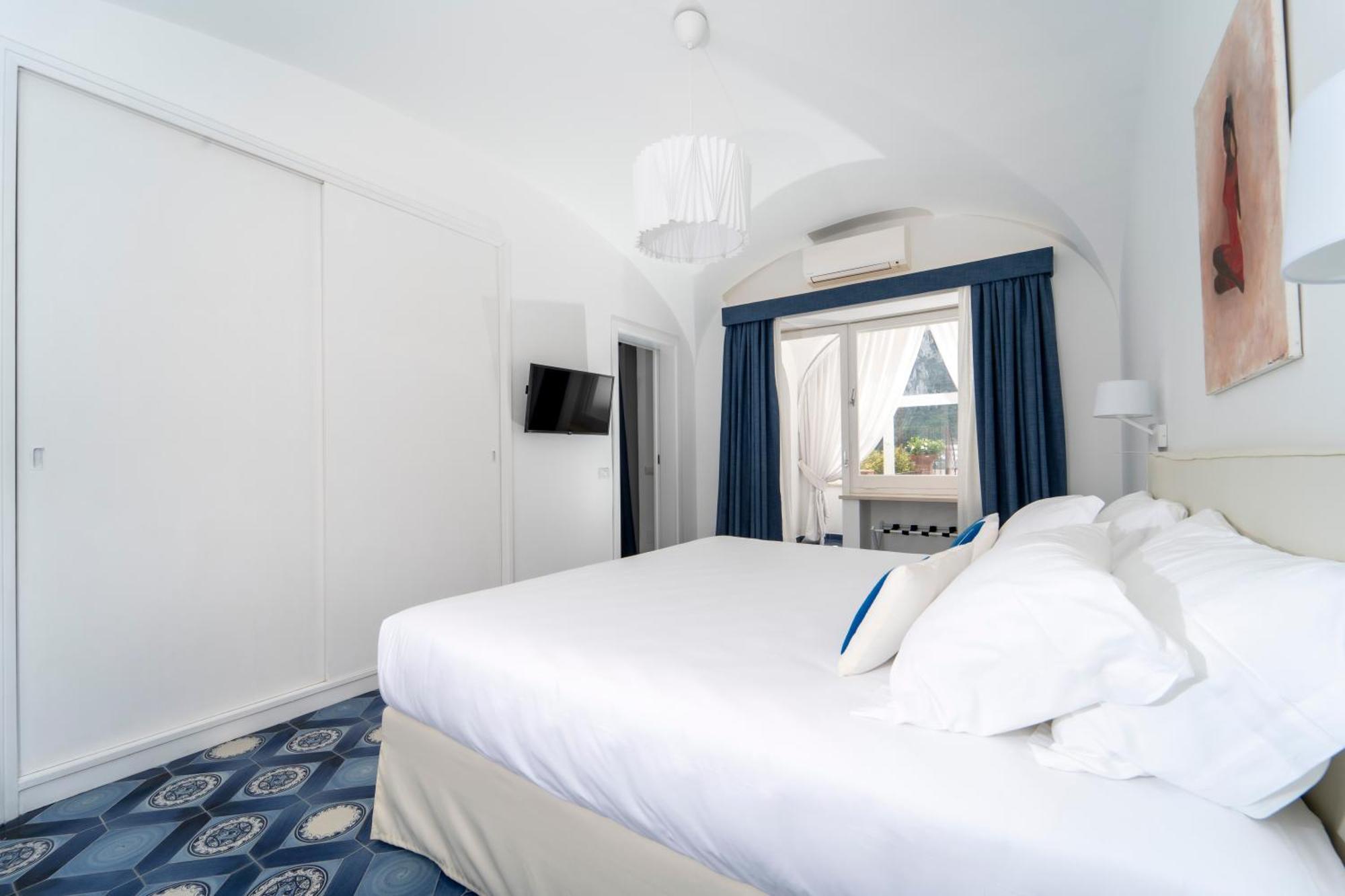 Sunbliss Capri Apartment Luaran gambar